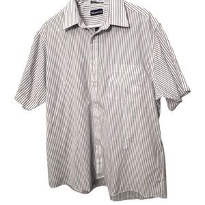 Black and White Casual Button Down Shirt with Short Sleeves